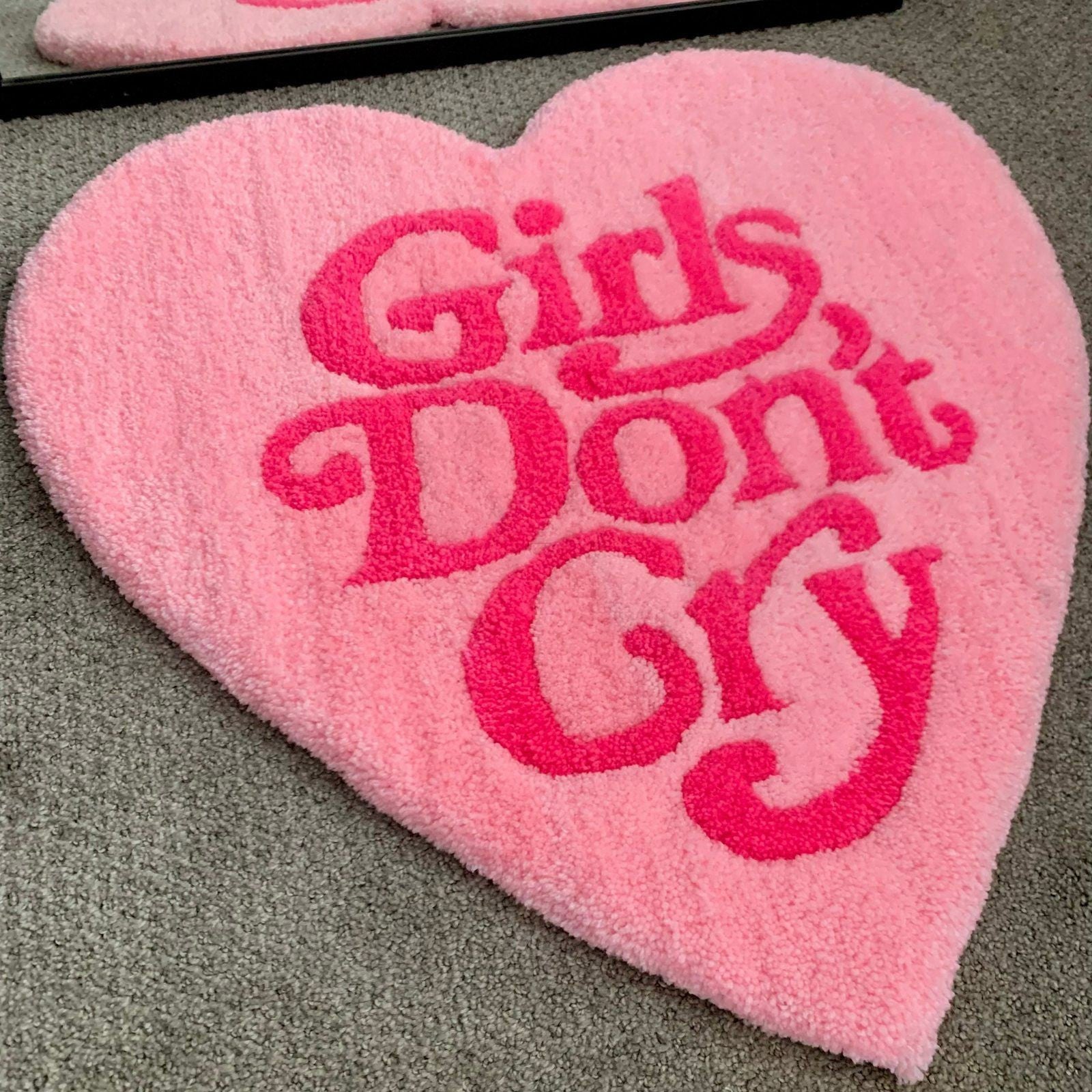 Girls Don't Cry Heart Rug – Mordekai