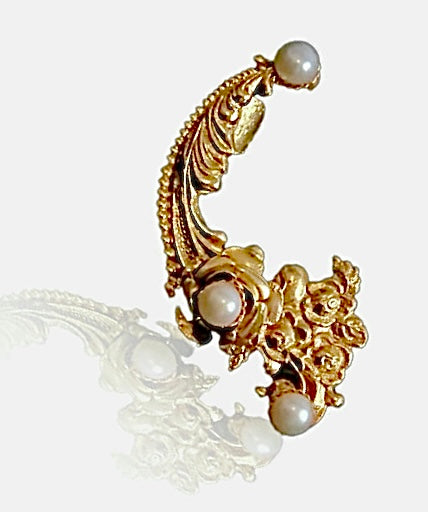 Tri Pearl Baroque Earcuff